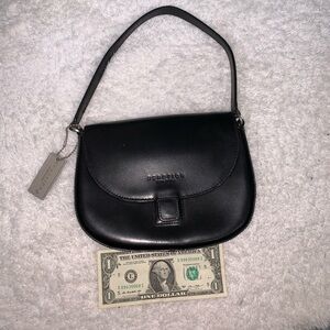Kenneth Cole Reaction all Black Mini Bag with Keychain Y2K chic College gno cute
